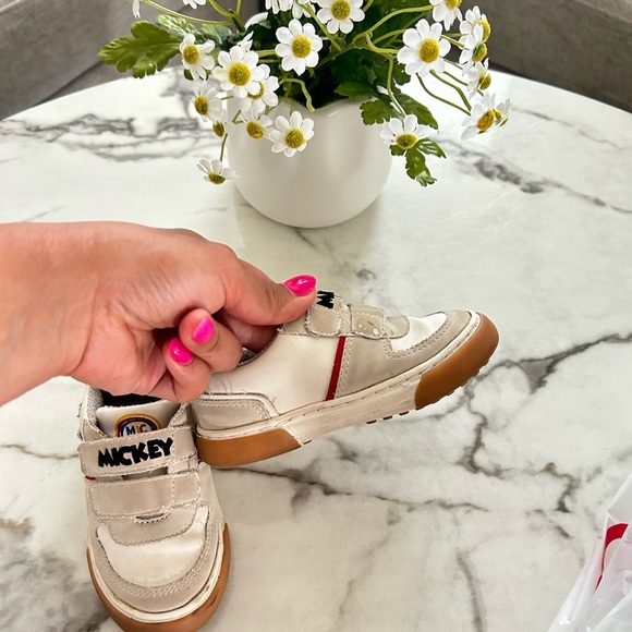 Zara toddler shoes - Picture 9 of 12